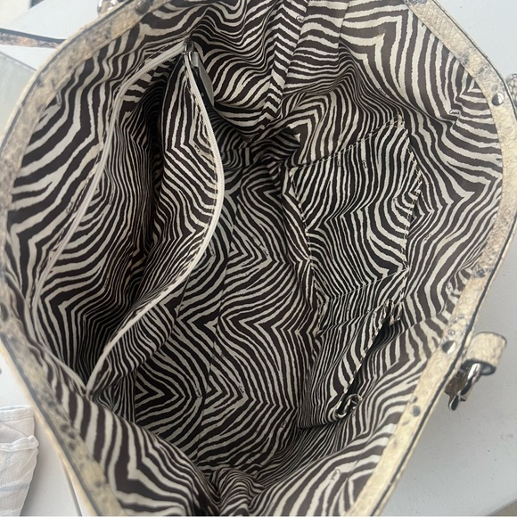 COACH Hampton straw & snakeskin leather tote zebra print w/wristlet Purse - Picture 9 of 9
